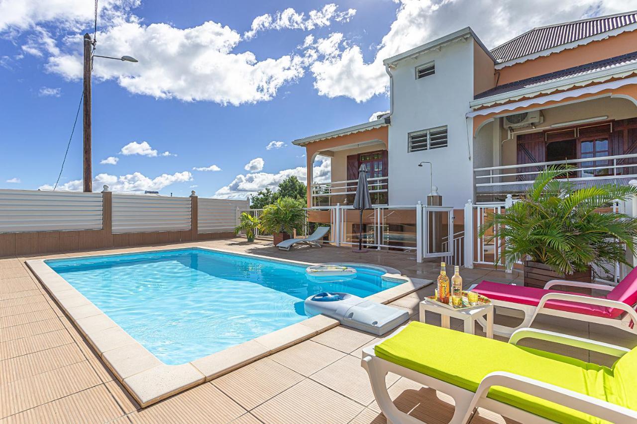 Chez Gerty Et Jocelyn Apartment Льо Мул Екстериор снимка
