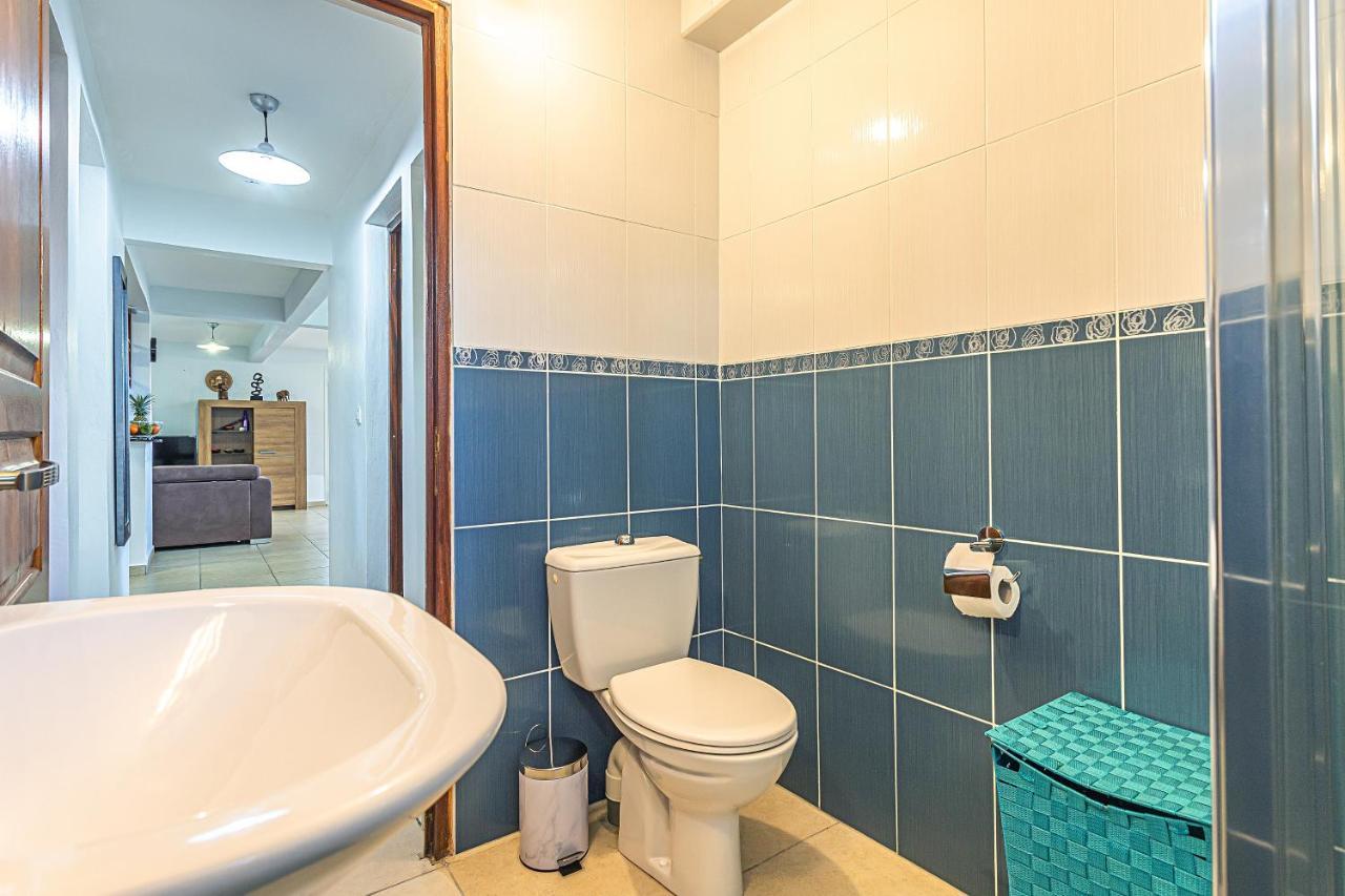 Chez Gerty Et Jocelyn Apartment Льо Мул Екстериор снимка