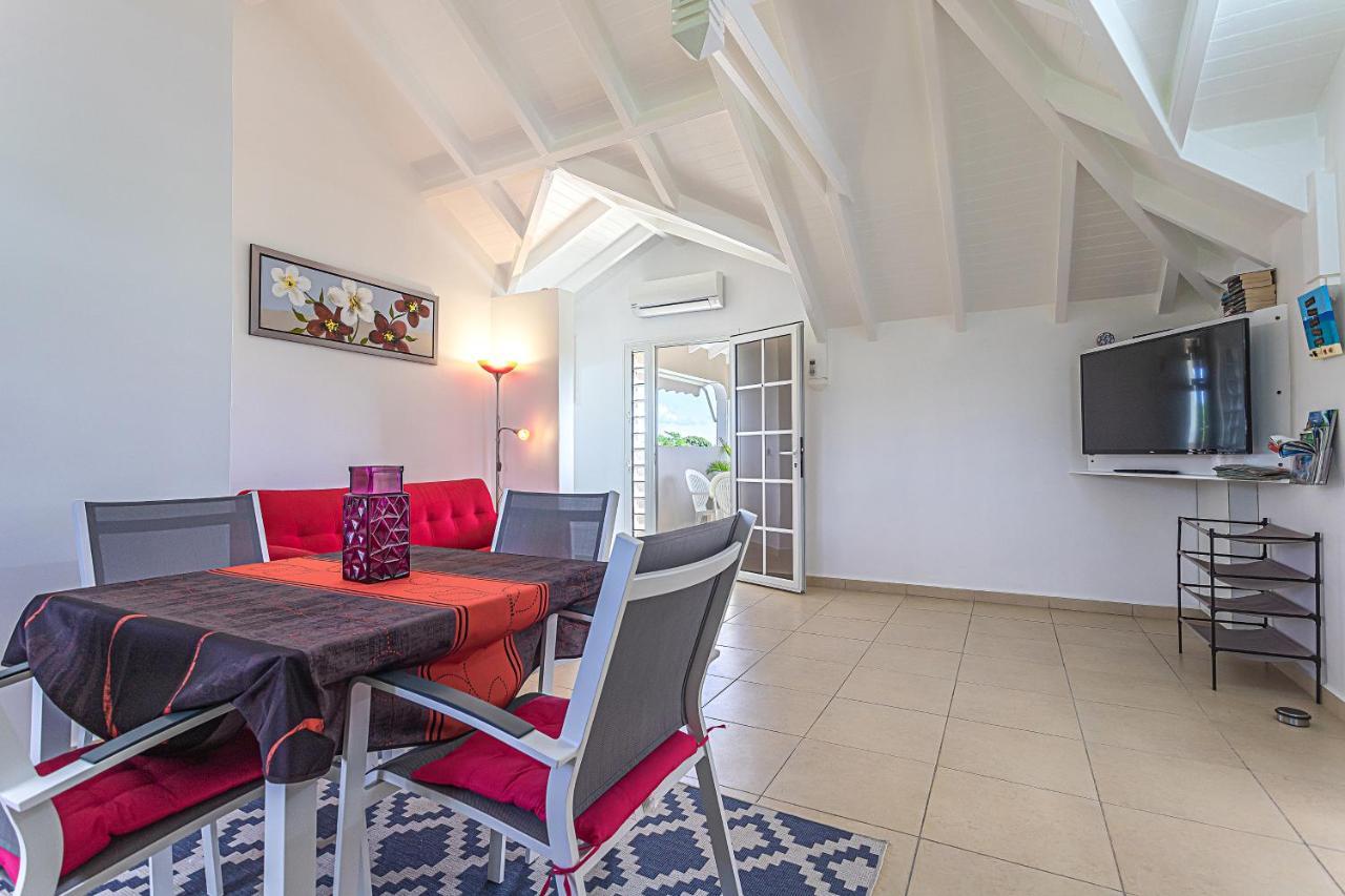 Chez Gerty Et Jocelyn Apartment Льо Мул Екстериор снимка