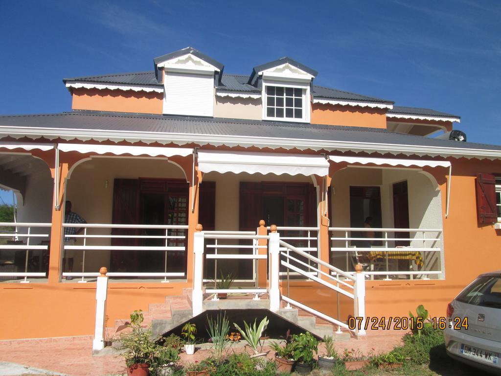 Chez Gerty Et Jocelyn Apartment Льо Мул Стая снимка