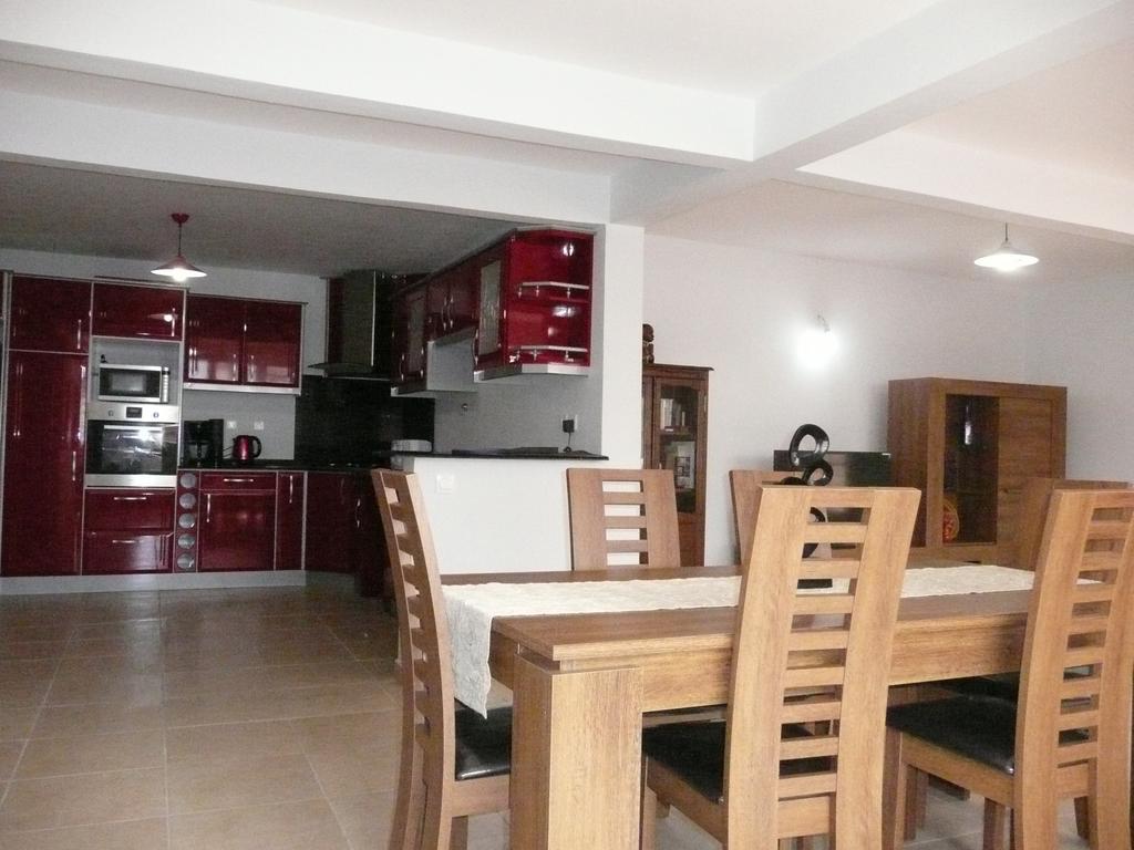 Chez Gerty Et Jocelyn Apartment Льо Мул Стая снимка